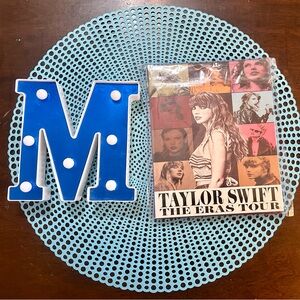 Taylor Swift The Eras Charm Bracelet Kit/Advent Calendar, New